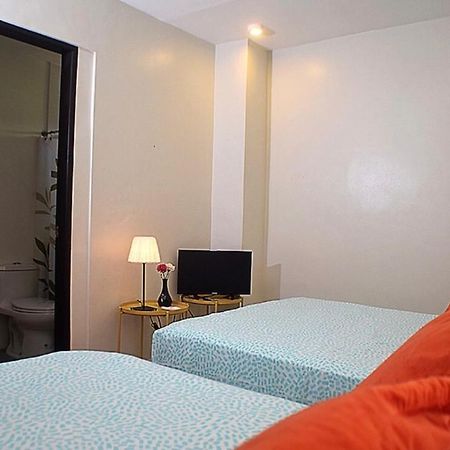 The Guest House Laoag Kültér fotó